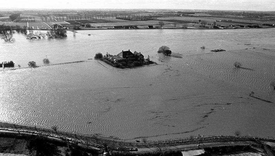 Lezing Waternoodsramp 1995