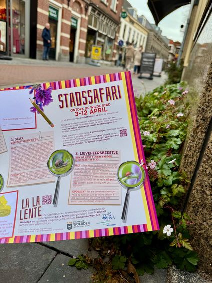 Stadssafari kaart van La La Lente in Woerden met speurtocht langs winkels in de binnenstad, met planten, insecten en ontdekactiviteiten voor kinderen en gezinnen