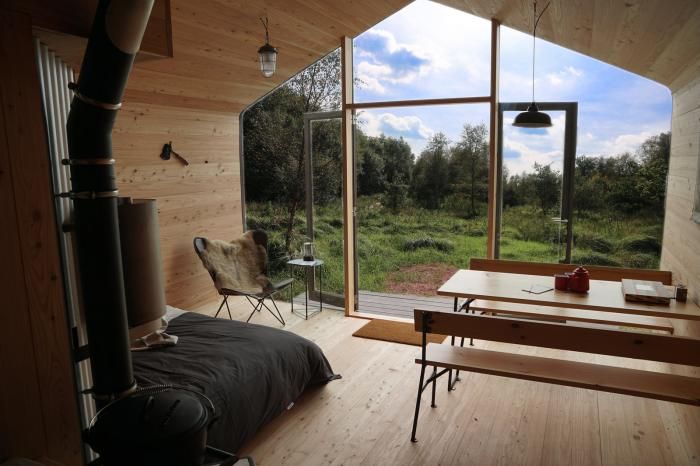 Natur, Ruhe und Frieden aus dem Wohnzimmer eines Ferienhauses in Drenthe.