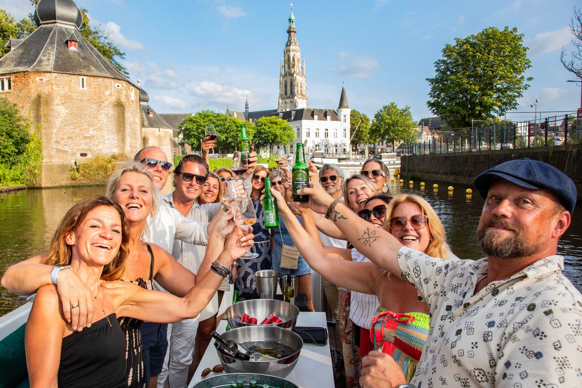 Vier jouw teamuitje op het water in Breda