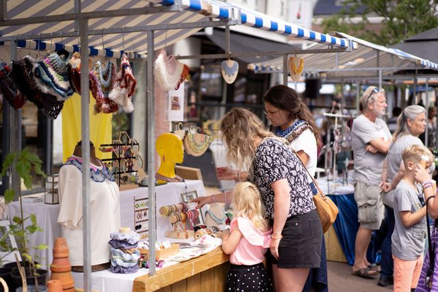 De Laag Hollandse Markersmarkt zomer 2024