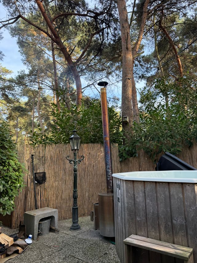 Lilly's Boshuisje hottub