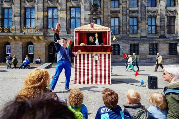 Poppenkast Puppet international