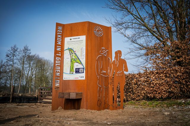 Entree 't Gulden Land bij Den Heikant