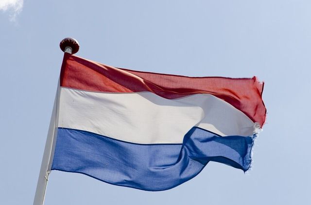 Nederlandse Vlag in de wind