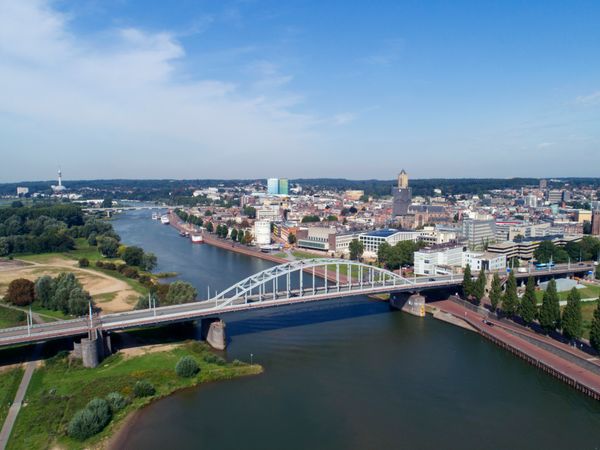 Dronefoto Arnhem, Luchtfoto, Arnhem