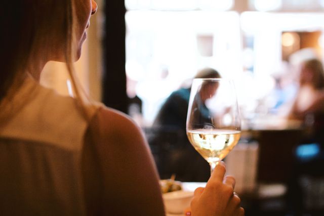 Wijn drinken Via Mucca Maastricht