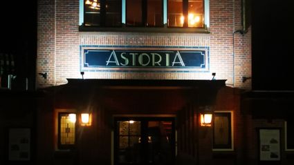 Theater Astoria | Nachttour