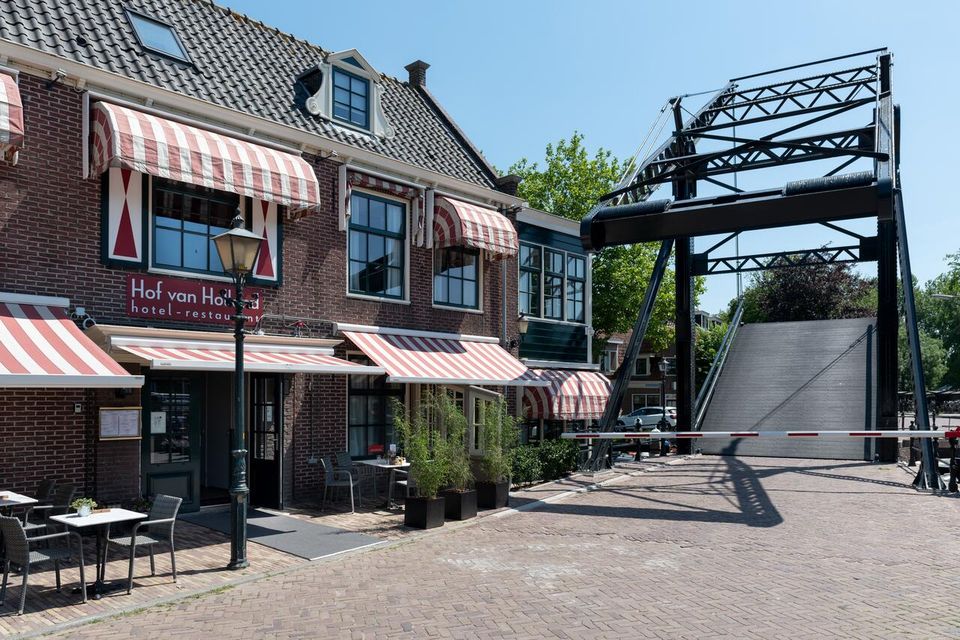Hotel-restaurant Hof van Holland buitenkant