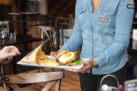 Almere Centrum Stad VVV Visit Almere Eten en Drinken Restaurant Hudson Bar And Kitchen