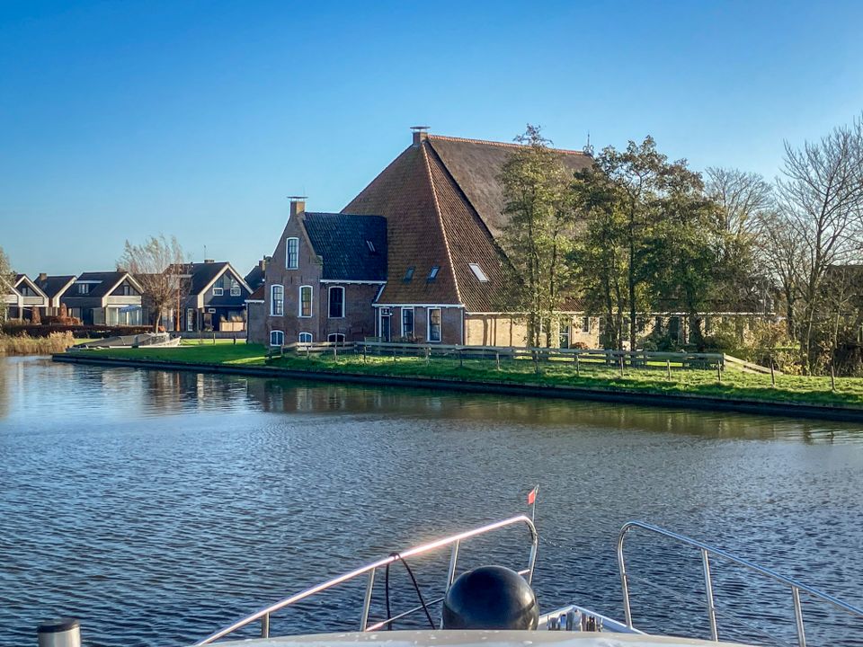 Met de boot in Woudsend