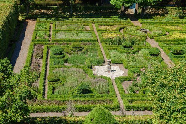 Kasteeltuin Kasteel-Museum Sypesteyn van boven