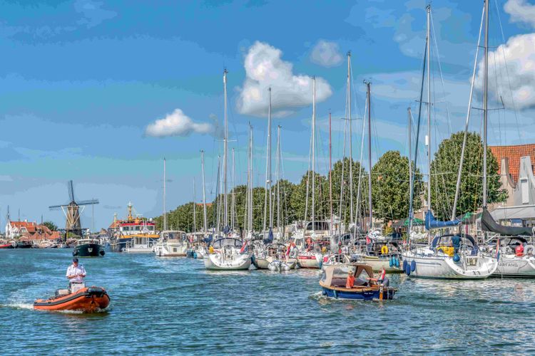 Op-Schouwen-Duiveland-fietsroute-haven-tot-haven-Zierikzee