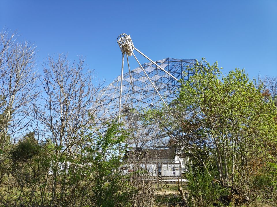Radiotelescoop in april