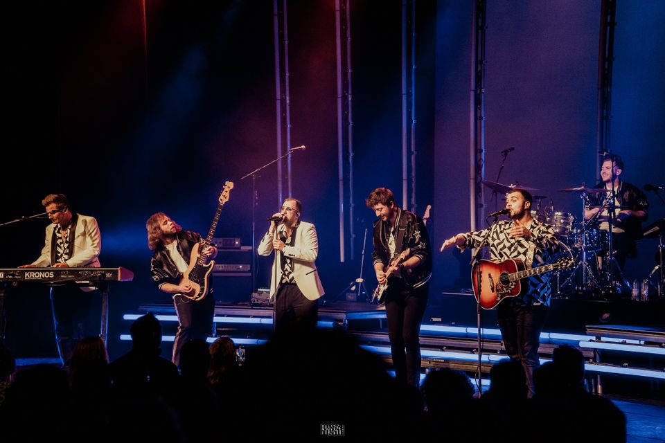 Bee Gees by MainCourse