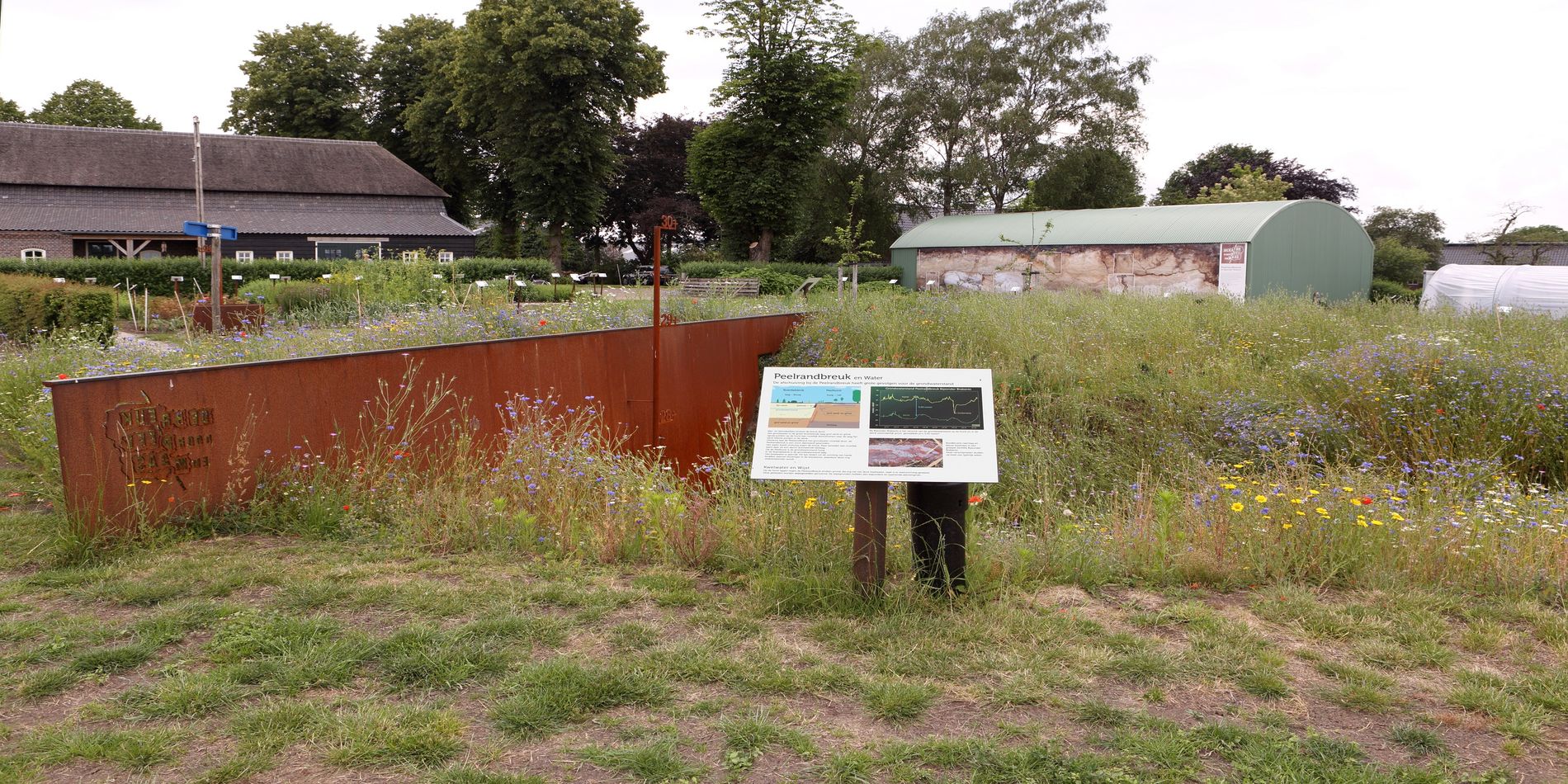 Peellandbreuk - Stuw en loods