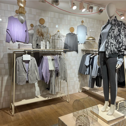 Winkel Blom Damesmode in Sneek