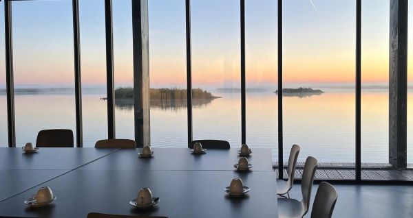 Uitzicht vergaderlocatie natuurbelevingcentrum de Oostvaaders