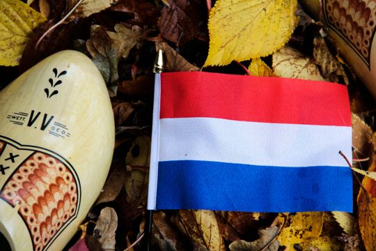 Learn Dutch by Luna Nguyen Atelier Almere Stad