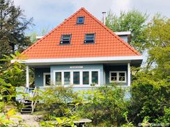6 persoons huis met houtkachel en beschutte veranda 