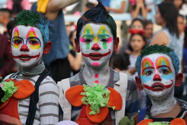 Veur d'n optocht - ff wat anders