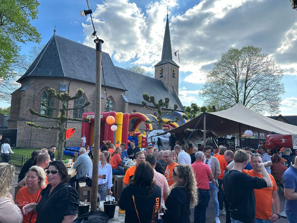 koningsdag otterlo kerk