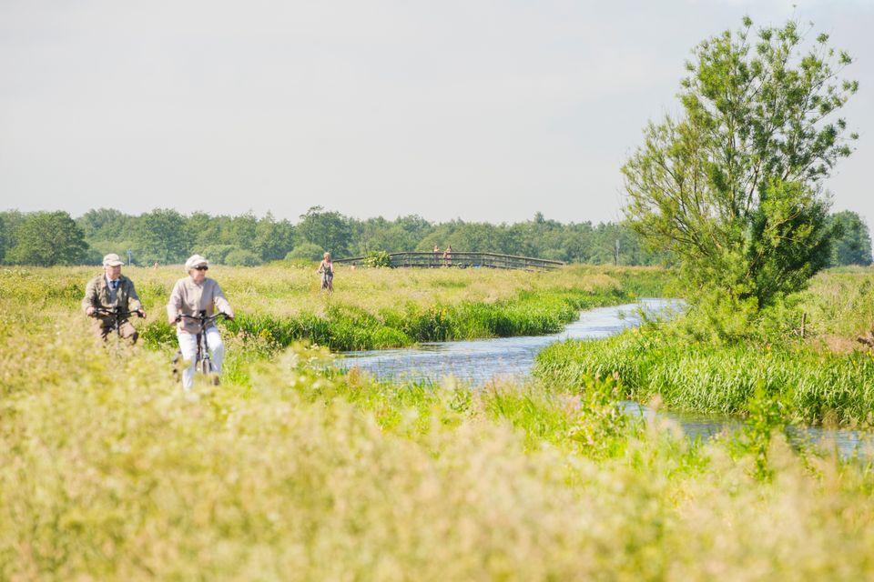 fietsen door het prachtige Butenfjild wordt nog mooier met IZI travel