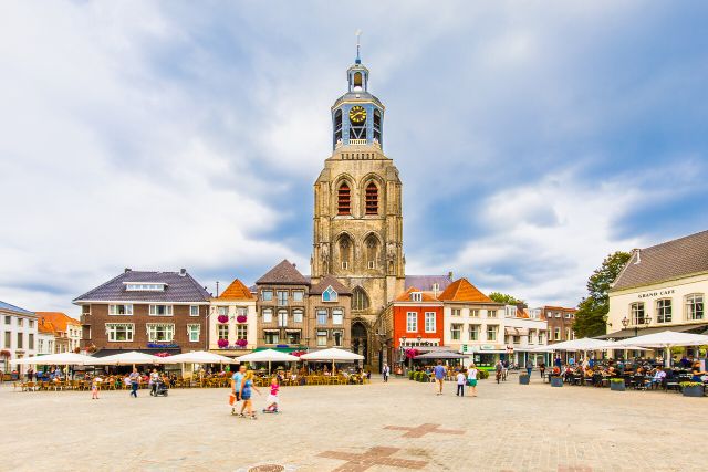 De Grote Markt in Bergen op Zoom