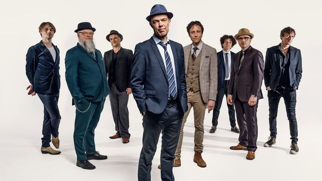 Thorbjørn Risager & The Black Tornado