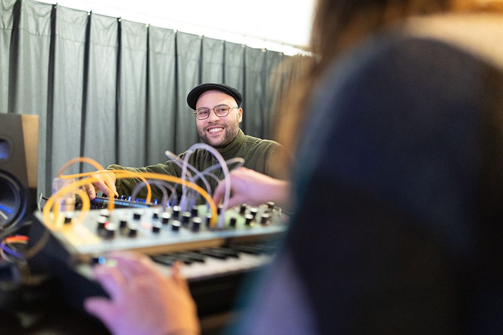 BeatRoots (16+)
