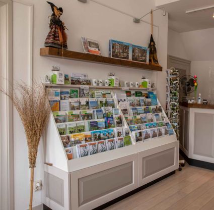 Flyerdisplay bij TIP Oudewater