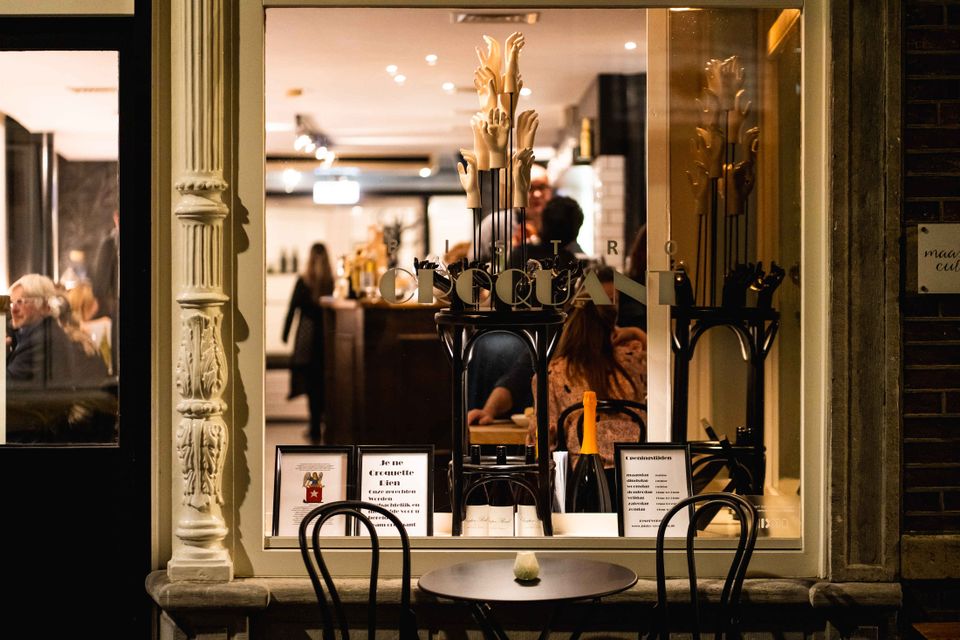 Bistro Croquant Maastricht door raam