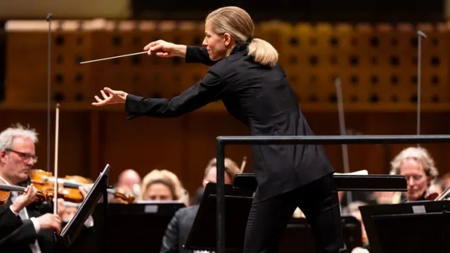 Openingsconcert: Karina Canellakis en Christian Tetzlaff