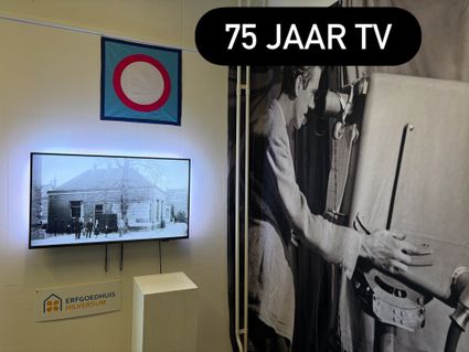 Grote afbeelding op bord in het erfgoedhuis