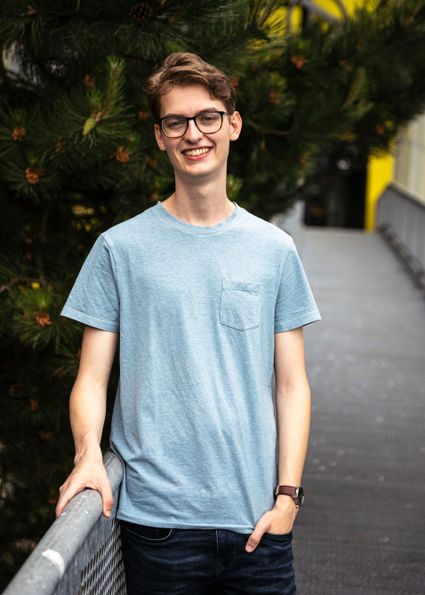 Foto van Joris van der Burgh, student aan de Dutch Innovation Factory in Zoetermeer. Zoetermeer is de plek