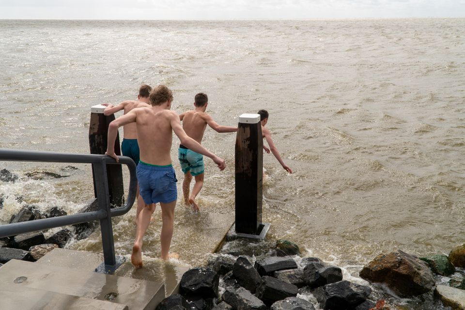 Zwemtrap Laaksum aan het IJsselmeer.
