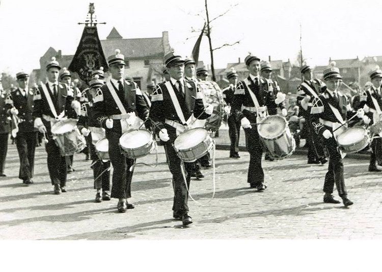 Oproep voor reünie: Slagwerkensemble O&U