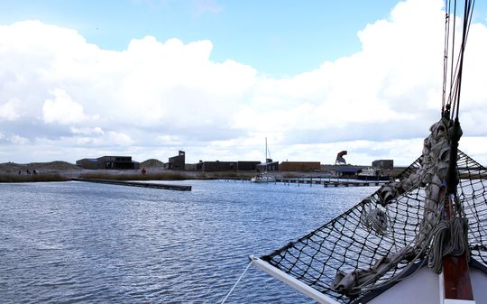 Uitzicht vanaf boot op Marker Wadden.