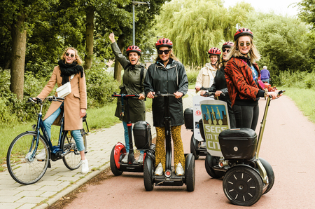 My Travel Boektje bezoekt Almere en gaat met de segway op stap