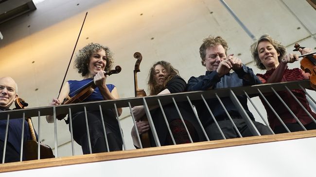 BLACK SUN - Dramatiek & Melancholie