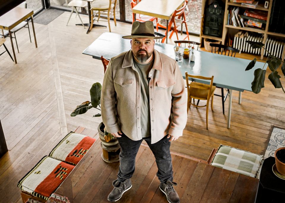 Still Mario Overman _01