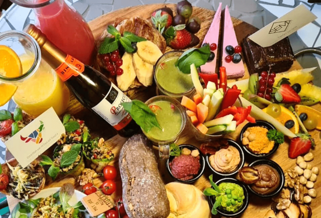 Vega brunch