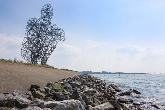Land Art Exposure Gormley Lelystad