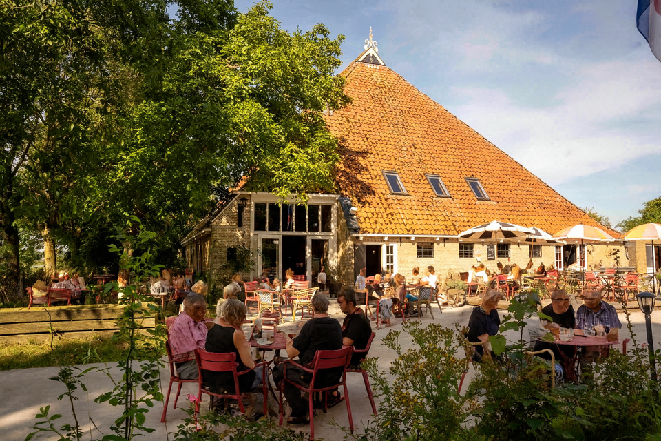 Buiten café