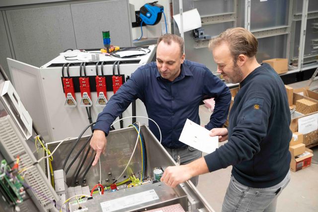 Dutch Smart Industries