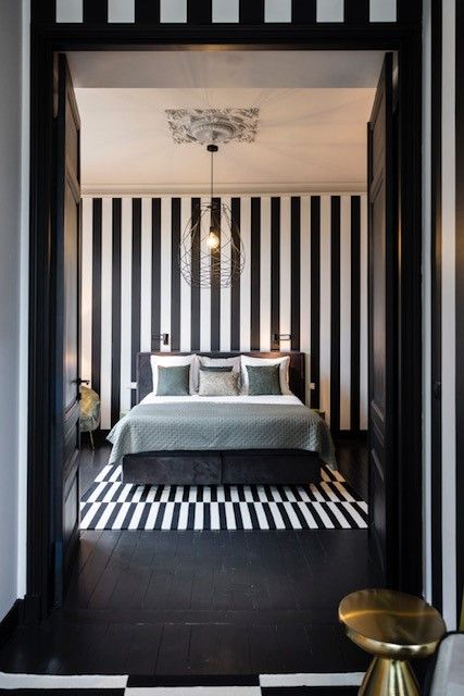 Foto van interieur en bed van suite 3