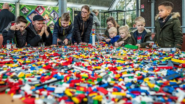 LEGO-experience in de oranjerie bij Museum Klok & Peel