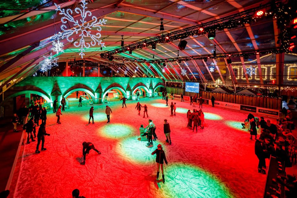 Schaatsbaan Magisch Maastricht Vrijthof