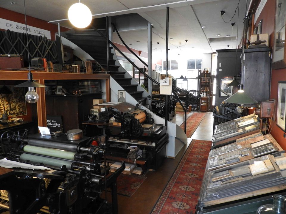 Chapel of Imagination Maastricht print shop overview