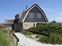 vakantiehuis voor 10 personen in de duinen bij het strand